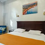 Gaudi Stylish Inn