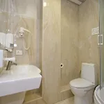 Inn Gaudi Stylish Odesa