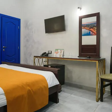 Gaudi Stylish Inn Odesa