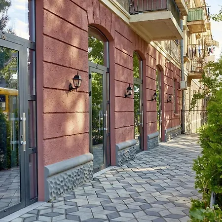 Gaudi Stylish Inn Odesa
