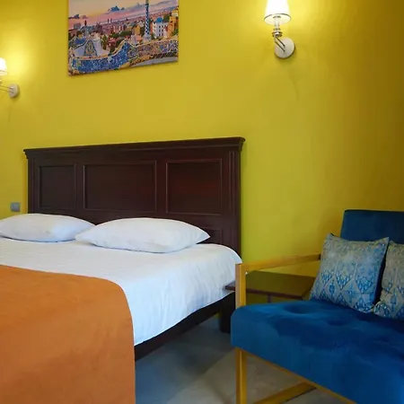 Kro Gaudi Stylish Odessa