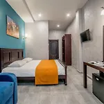 Gaudi Stylish Πανδοχείο