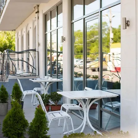 Gaudi Stylish Inn