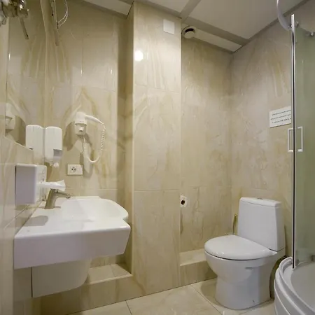Inn Gaudi Stylish Odesa